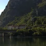 Alojamento de Turismo Selvagem Visit Dreznica - Canyon Retreat