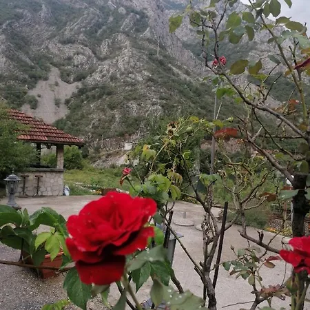 Domek letniskowy Visit Dreznica - Canyon Retreat Mostar