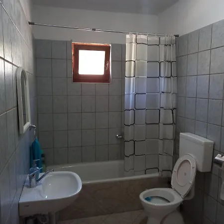 אכסניה Visit Dreznica *