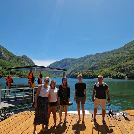 Domek letniskowy Visit Dreznica - Canyon Retreat Mostar