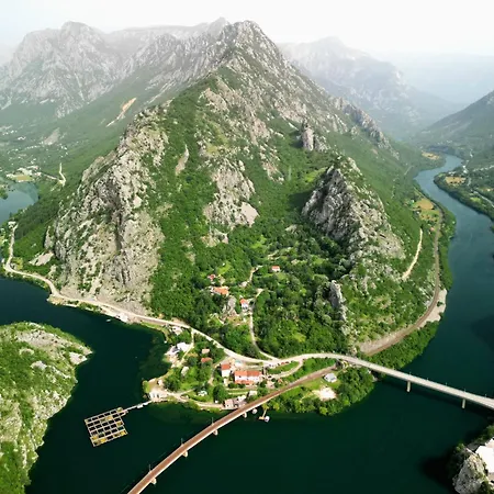 Lodge Visit Dreznica