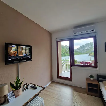 بيت خشبي Visit Dreznica موستار