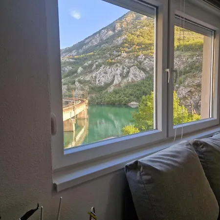 Visit Dreznica - Canyon Retreat Domek letniskowy